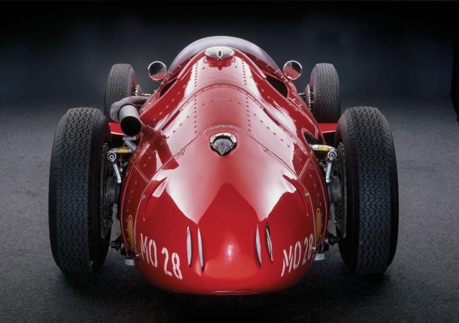  Maserati 250F F1 1956 года  (фото 5 из 7)